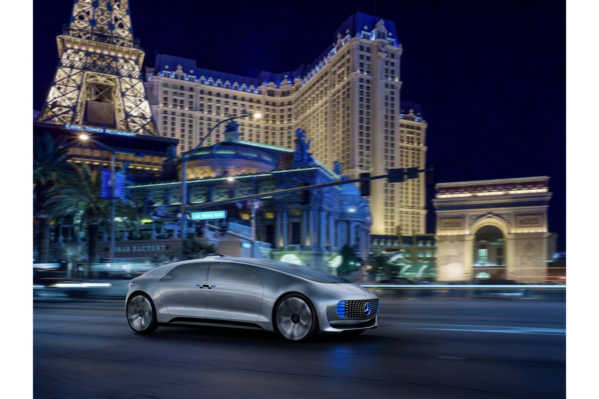 Mercedes F 05 Luxury in Motion: nuevo prototipo de conducción autónoma