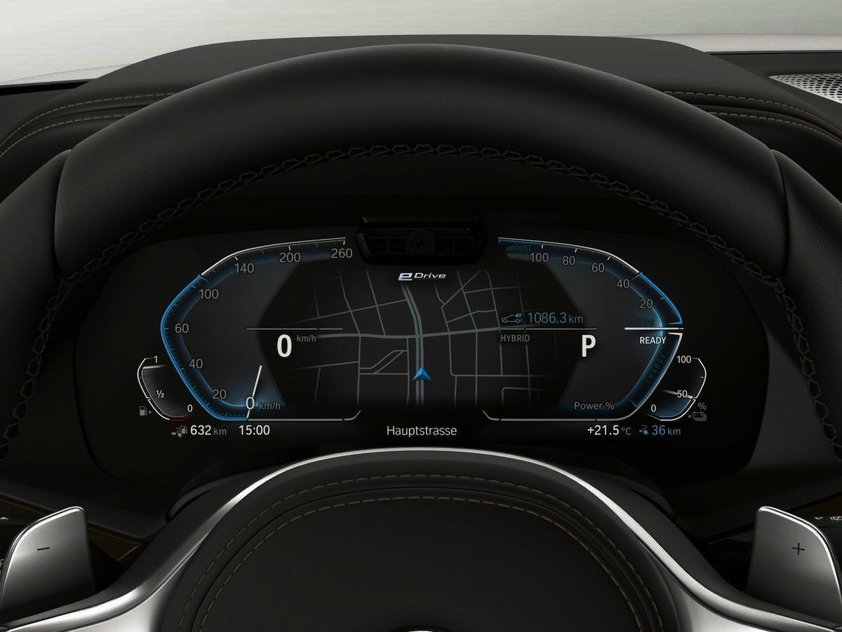 BMW X5 xDrive45e 2019, ahora 80 km de autonomía eléctrica