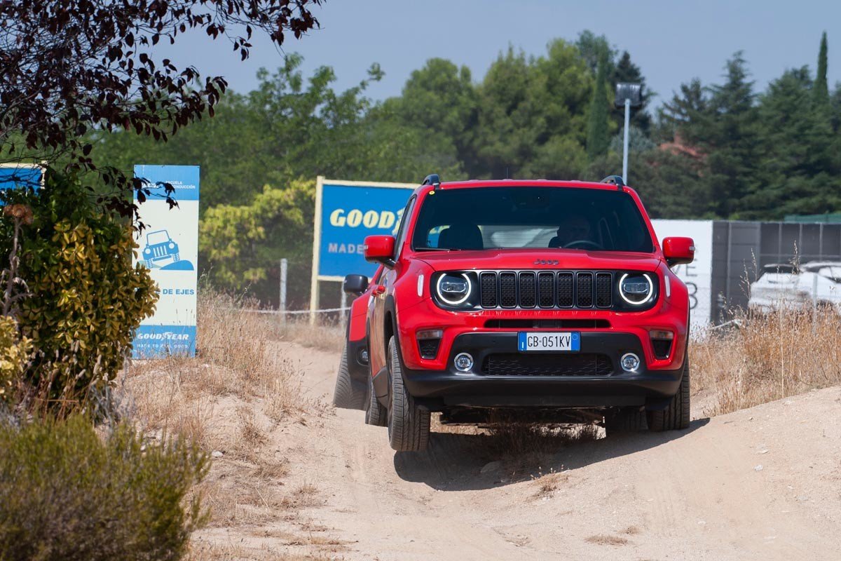 Prueba Jeep Renegade 4xe: nuestra opinión sobre el primer híbrido enchufable de la marca
