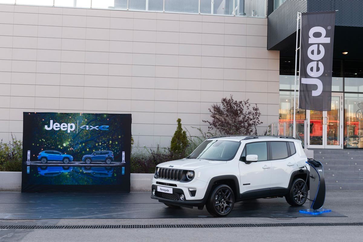 Prueba Jeep Renegade 4xe: nuestra opinión sobre el primer híbrido enchufable de la marca