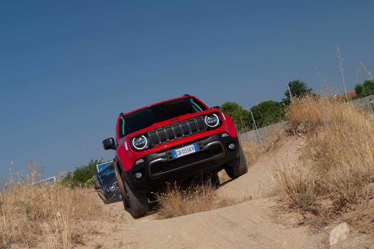 Prueba Jeep Renegade 4xe: nuestra opinión sobre el primer híbrido enchufable de la marca