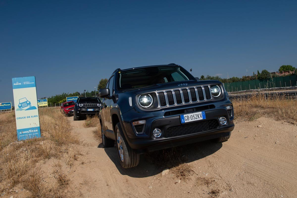 Prueba Jeep Renegade 4xe: nuestra opinión sobre el primer híbrido enchufable de la marca