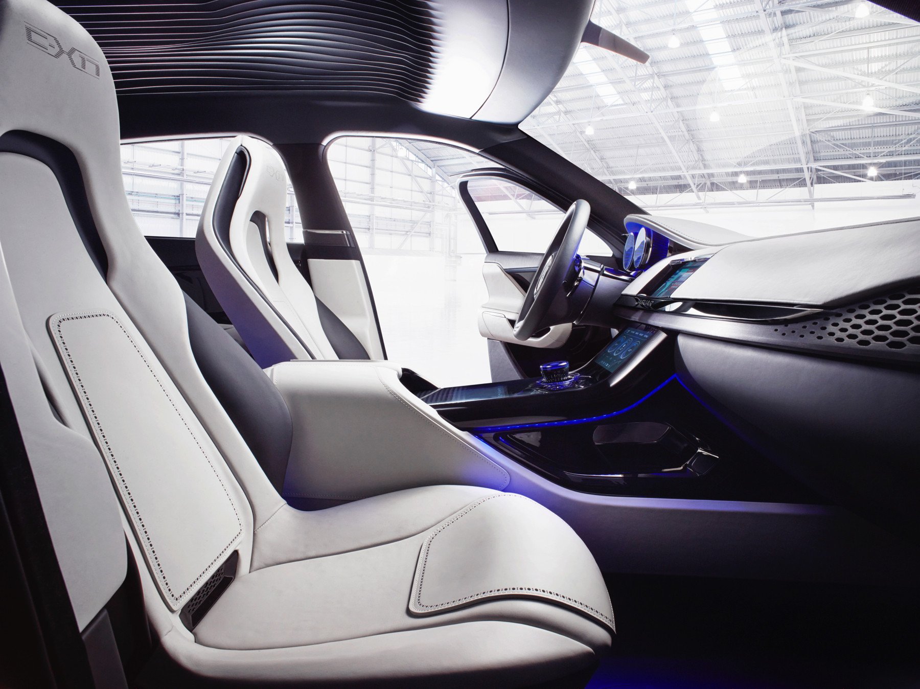Jaguar C-X17, el SUV de Jaguar cada vez más cerca 