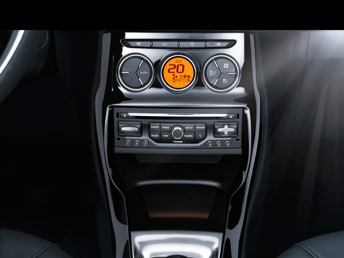 Nuevo Citroën C3: Más equipamiento y ligeros cambios