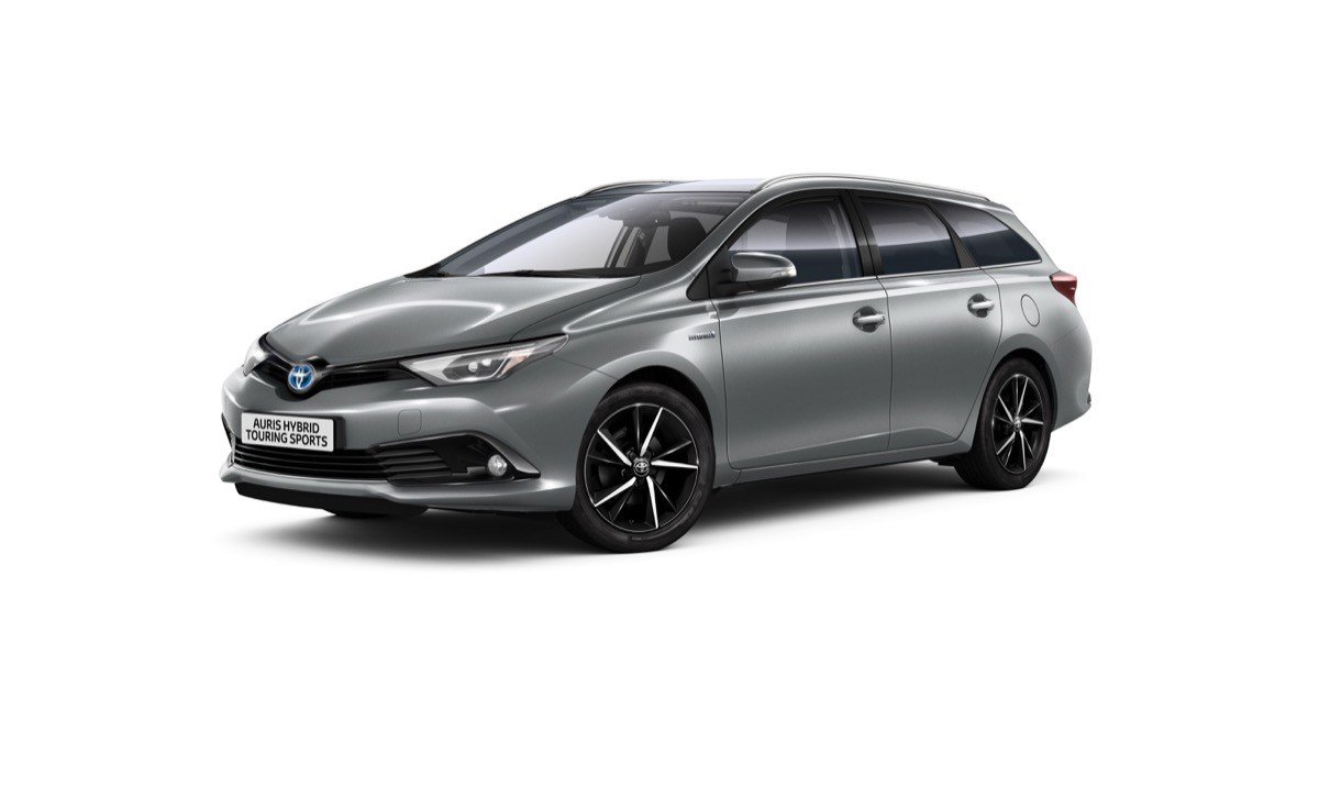 Toyota Auris y Prius 2018: mejoras en equipamiento