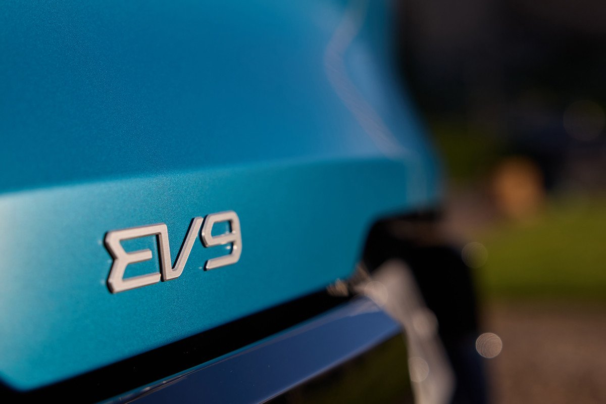 Prueba Kia EV9: analizamos su interior, su comportamiento y os desvelamos su precio