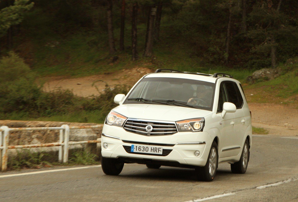 Prueba: Nuevo SsangYong Rodius 2013, monovolumen total a un precio asequible