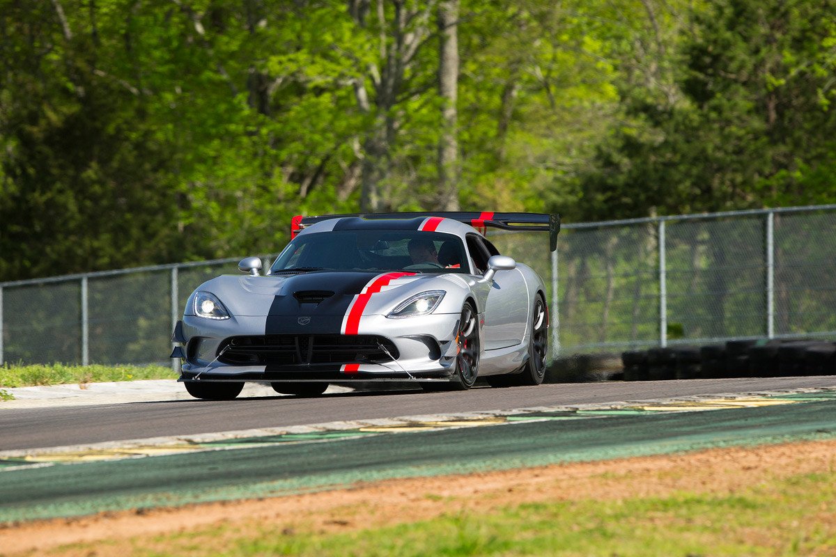 Nuevo Dodge Viper ACR, el más rápido de la historia