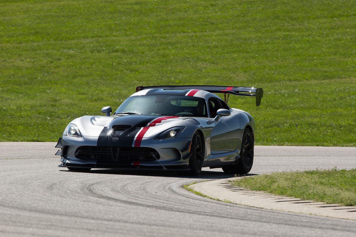 Nuevo Dodge Viper ACR, el más rápido de la historia