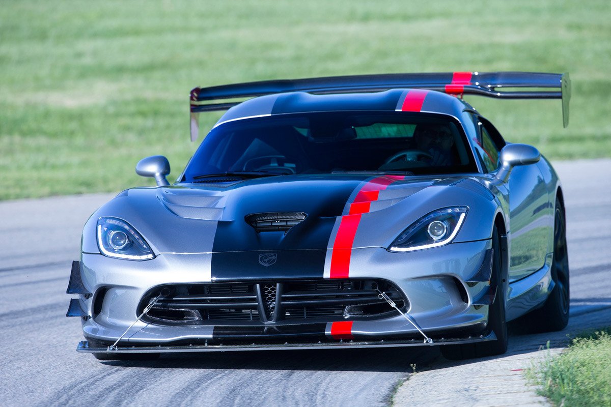Nuevo Dodge Viper ACR, el más rápido de la historia