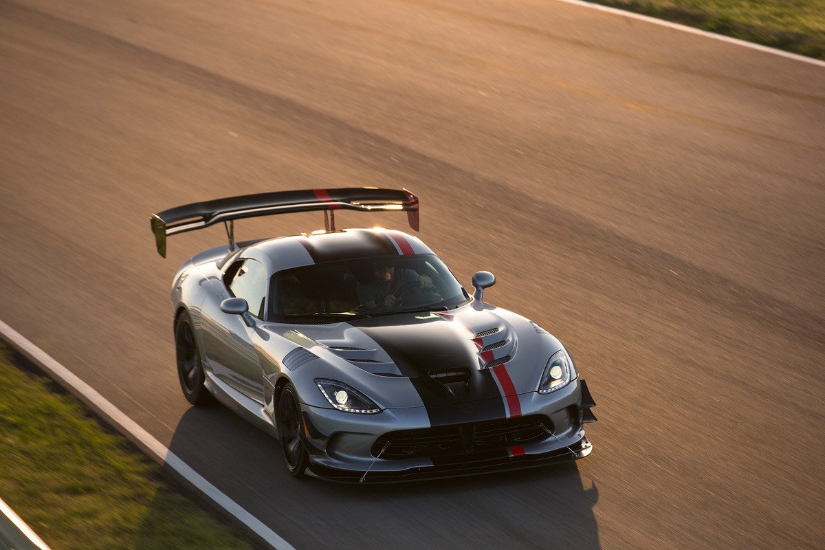 Nuevo Dodge Viper ACR, el más rápido de la historia