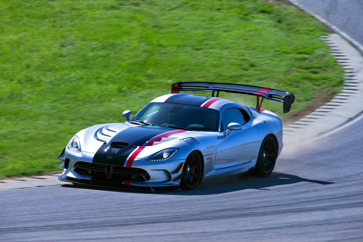 Nuevo Dodge Viper ACR, el más rápido de la historia
