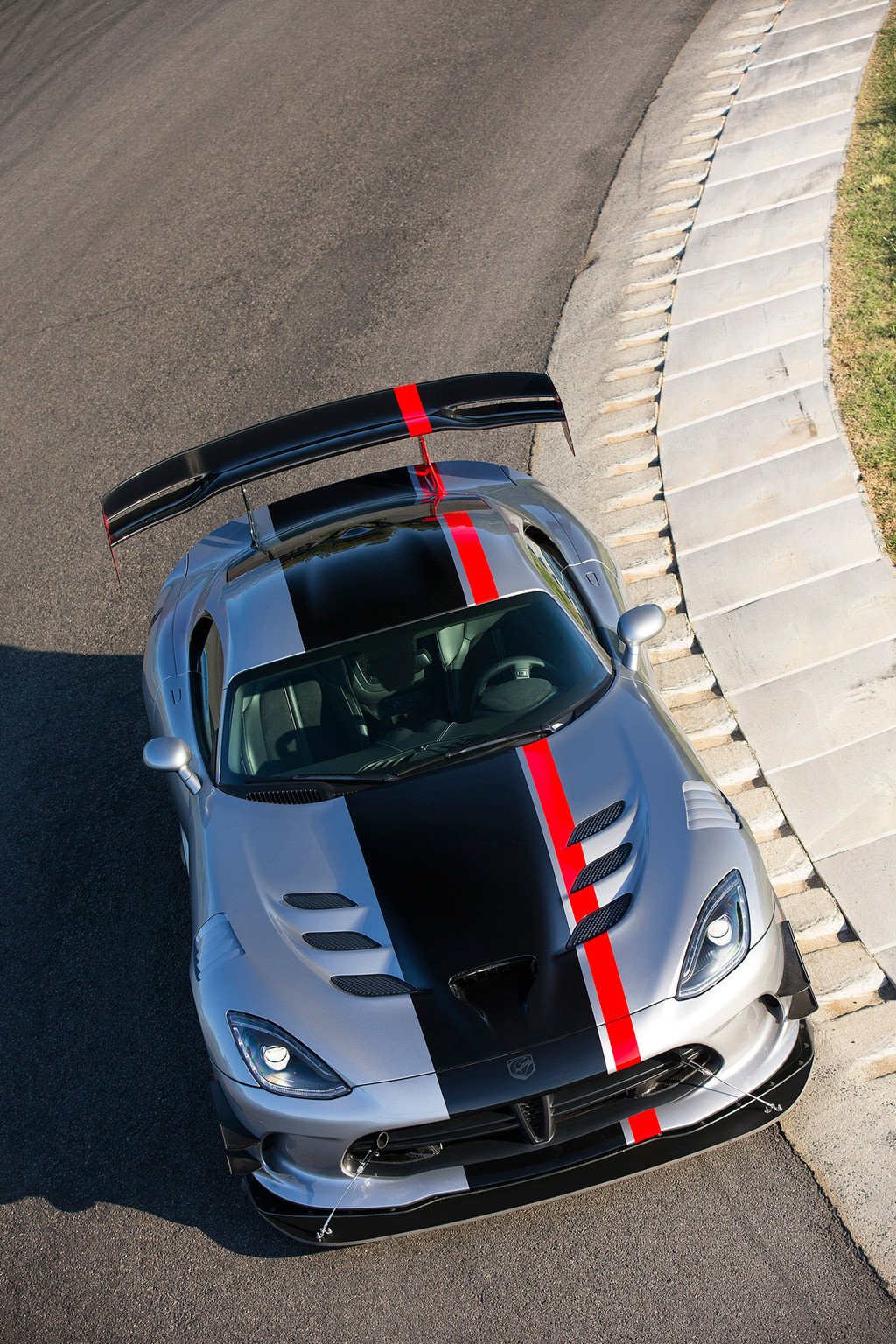 Nuevo Dodge Viper ACR, el más rápido de la historia