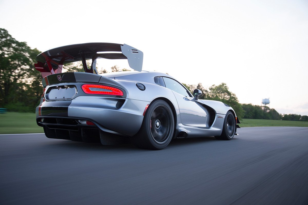 Nuevo Dodge Viper ACR, el más rápido de la historia