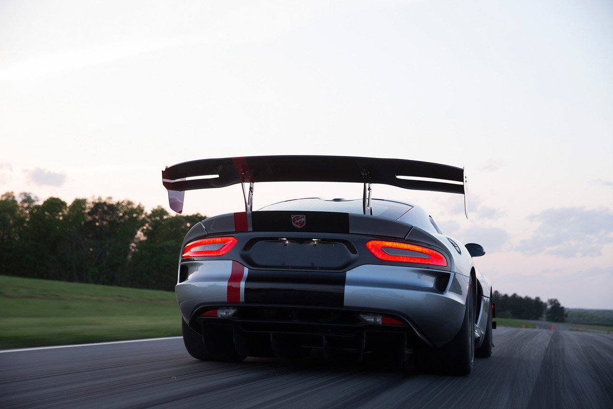 Nuevo Dodge Viper ACR, el más rápido de la historia