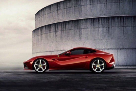 Ferrari F12berlinetta: el Ferrari de calle más rápido y más potente de la historia