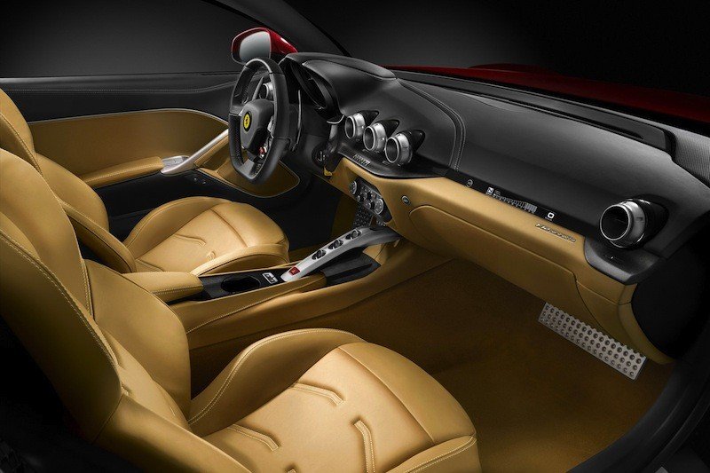 Ferrari F12berlinetta: el Ferrari de calle más rápido y más potente de la historia
