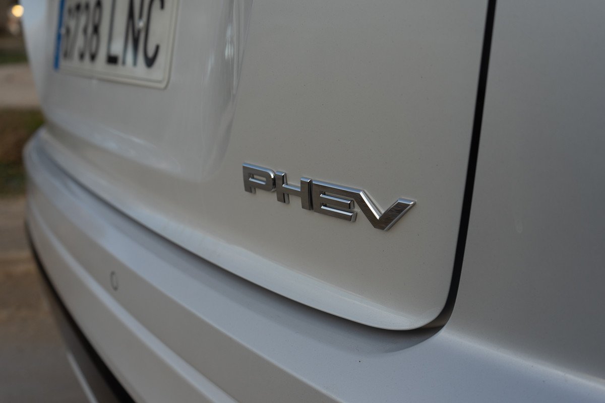 Prueba Mitsubishi Eclipse Cross PHEV: tamaño, precio y comportamiento 