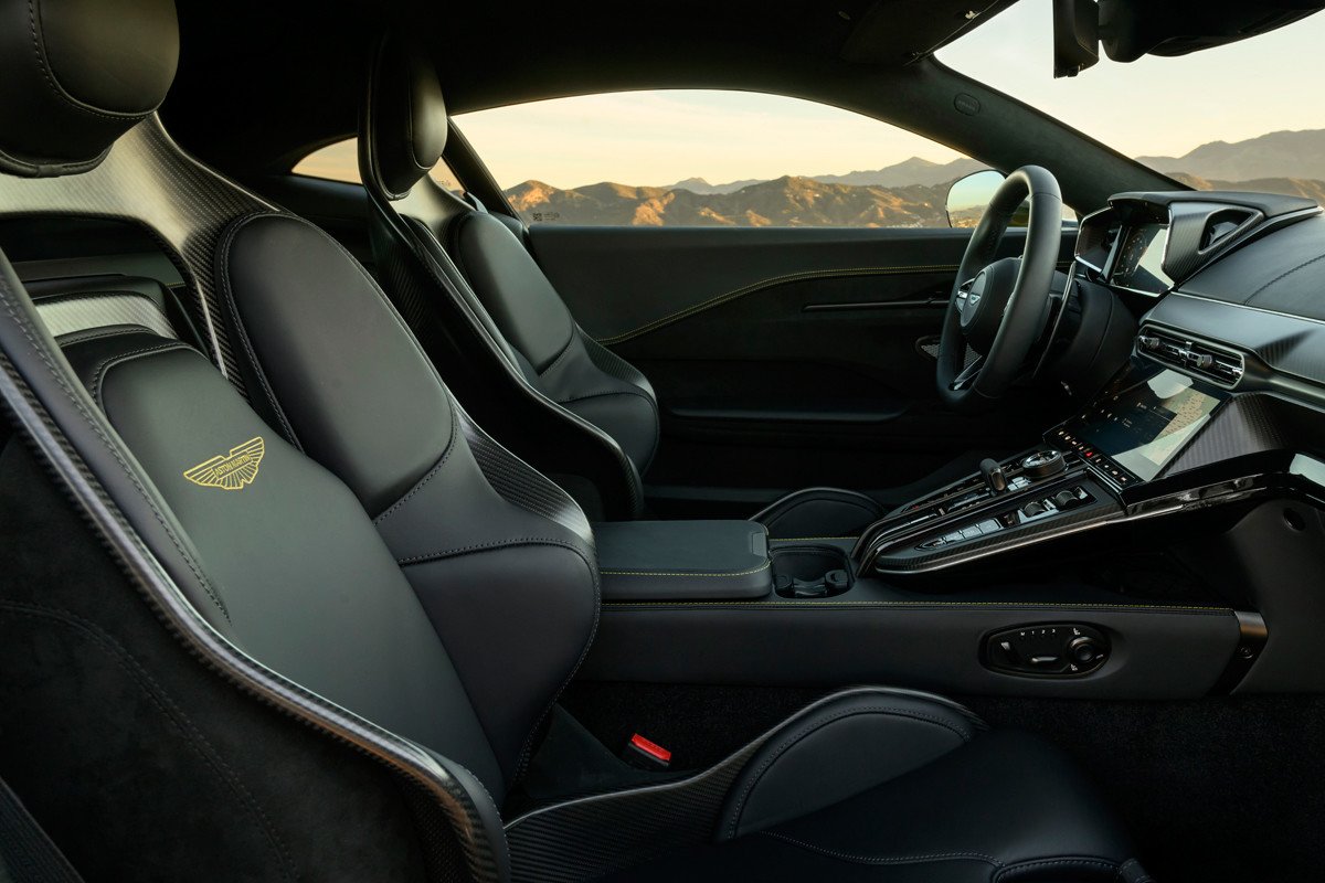Así es el nuevo Aston Martin Vantage, para conductores de verdad como Fernando Alonso