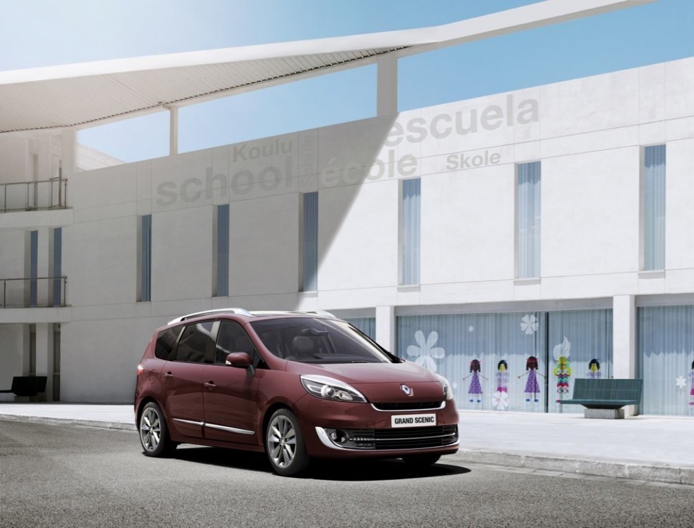 Vídeo: Renault Scénic y Grand Scénic 2012