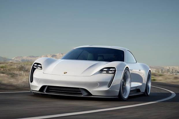 Porsche Mission E: los eléctricos al poder