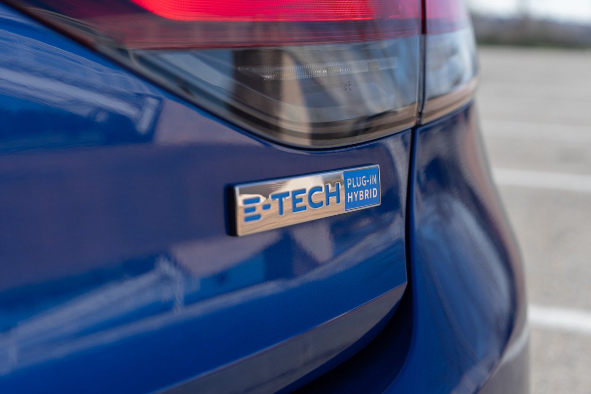Prueba Renault Megane E-TECH híbrido enchufable: precio, autonomía y alternativas