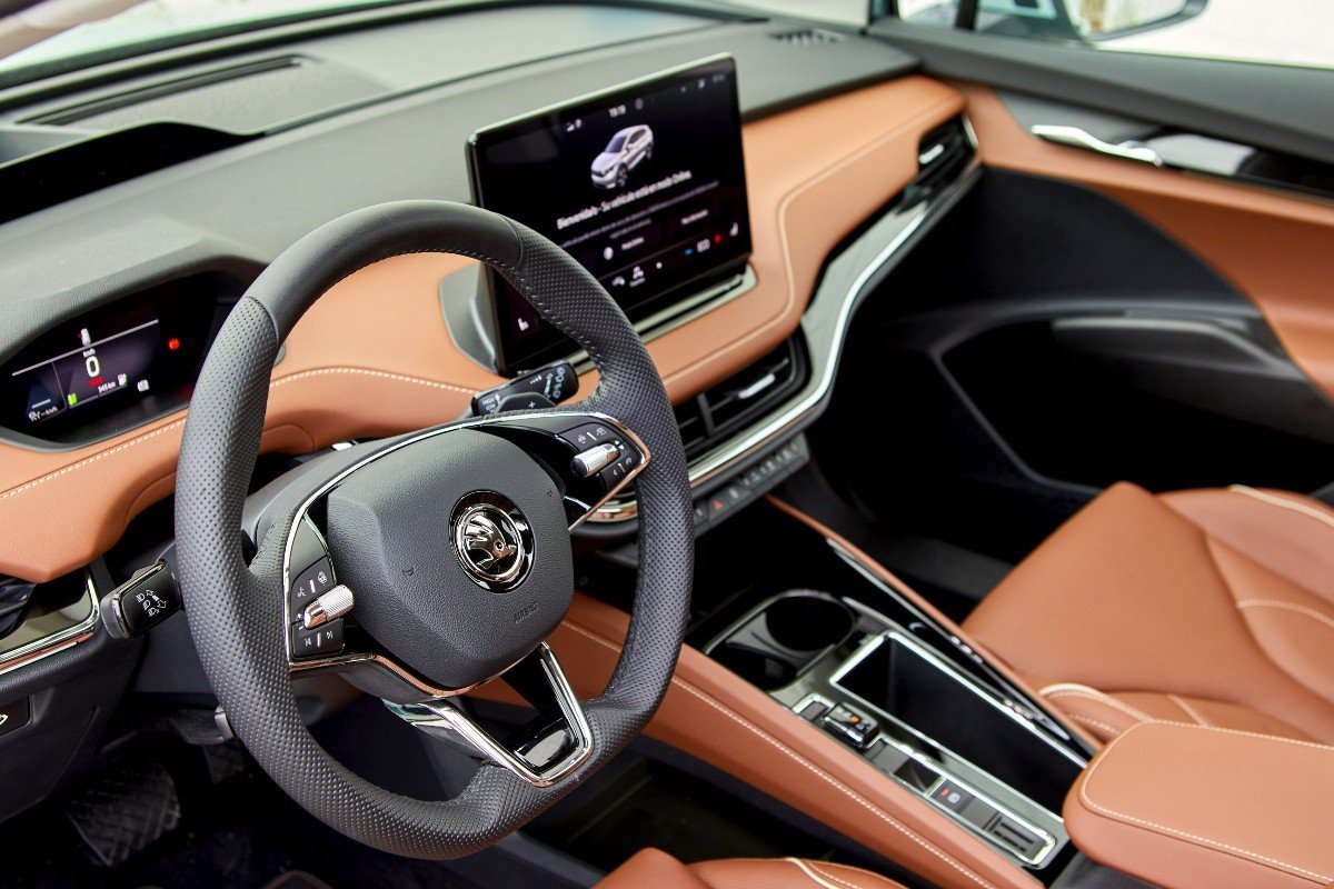 Probamos el nuevo Skoda Enyaq 2021 más barato: desde 29.900 euros 