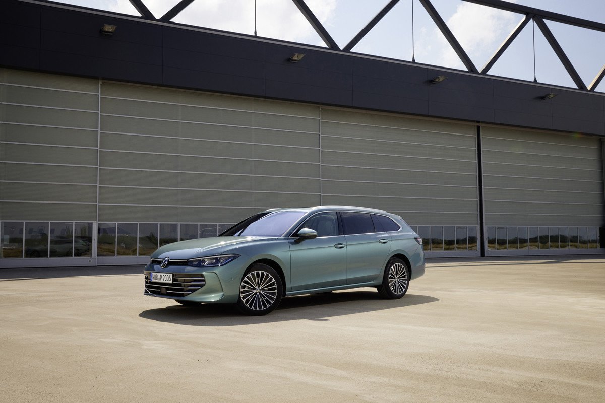 Primeras imágenes del próximo Volkswagen Passat y sólo en versión familiar Variant