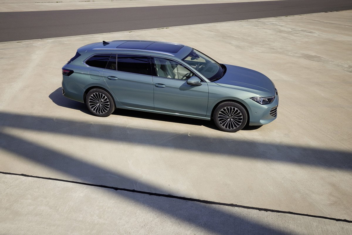 Primeras imágenes del próximo Volkswagen Passat y sólo en versión familiar Variant