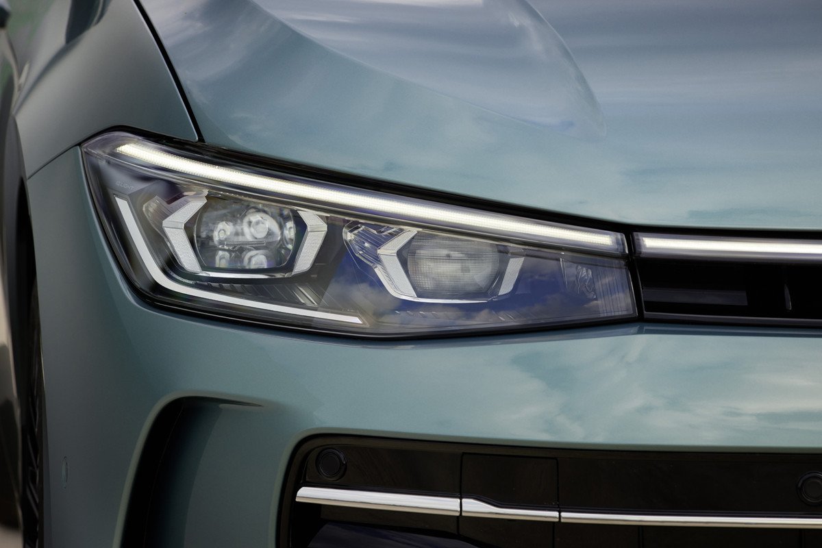 Primeras imágenes del próximo Volkswagen Passat y sólo en versión familiar Variant