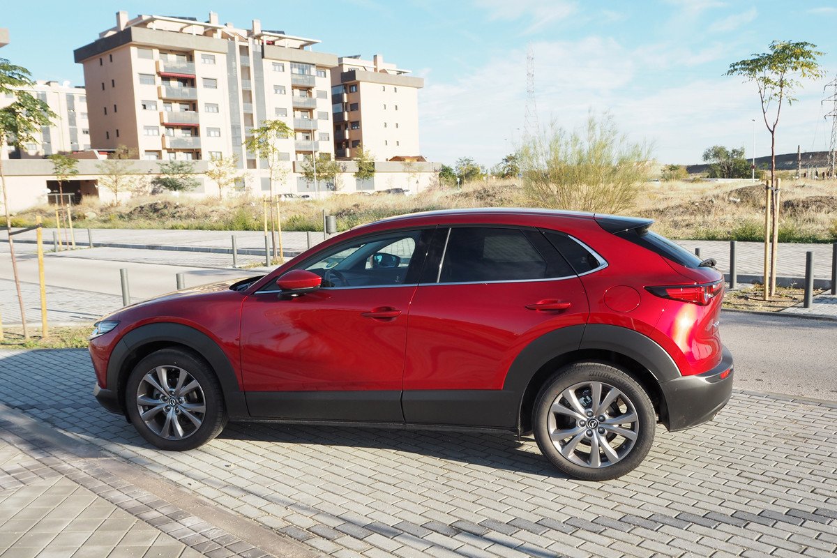 Prueba Mazda CX-30 SKYACTIV-G, asentado como premium