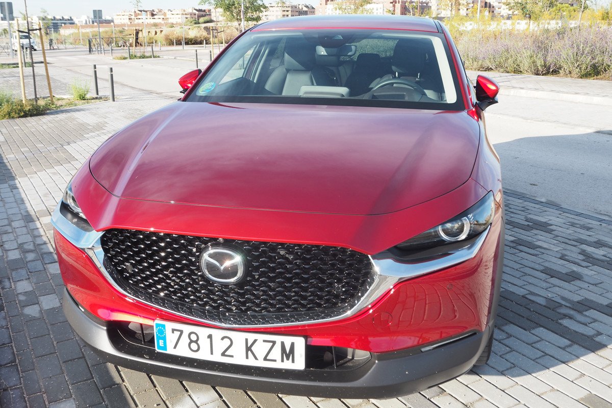 Prueba Mazda CX-30 SKYACTIV-G, asentado como premium