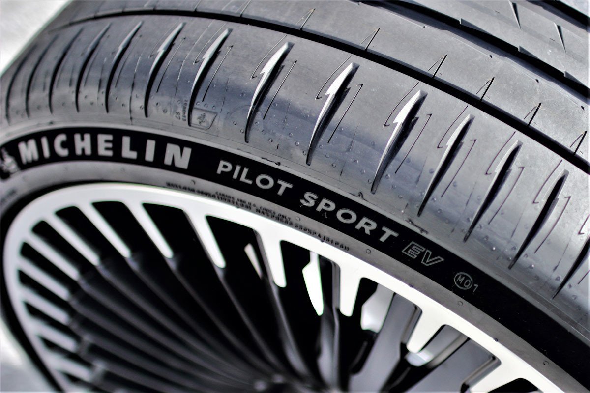 michelin neumatico electrico