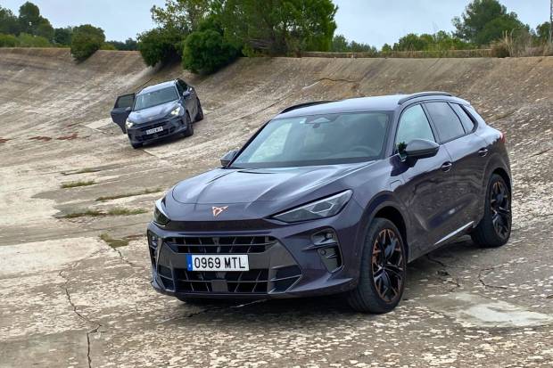 Prueba nuevo CUPRA Terramar: un SUV deportivo y familiar para fardar de coche molón