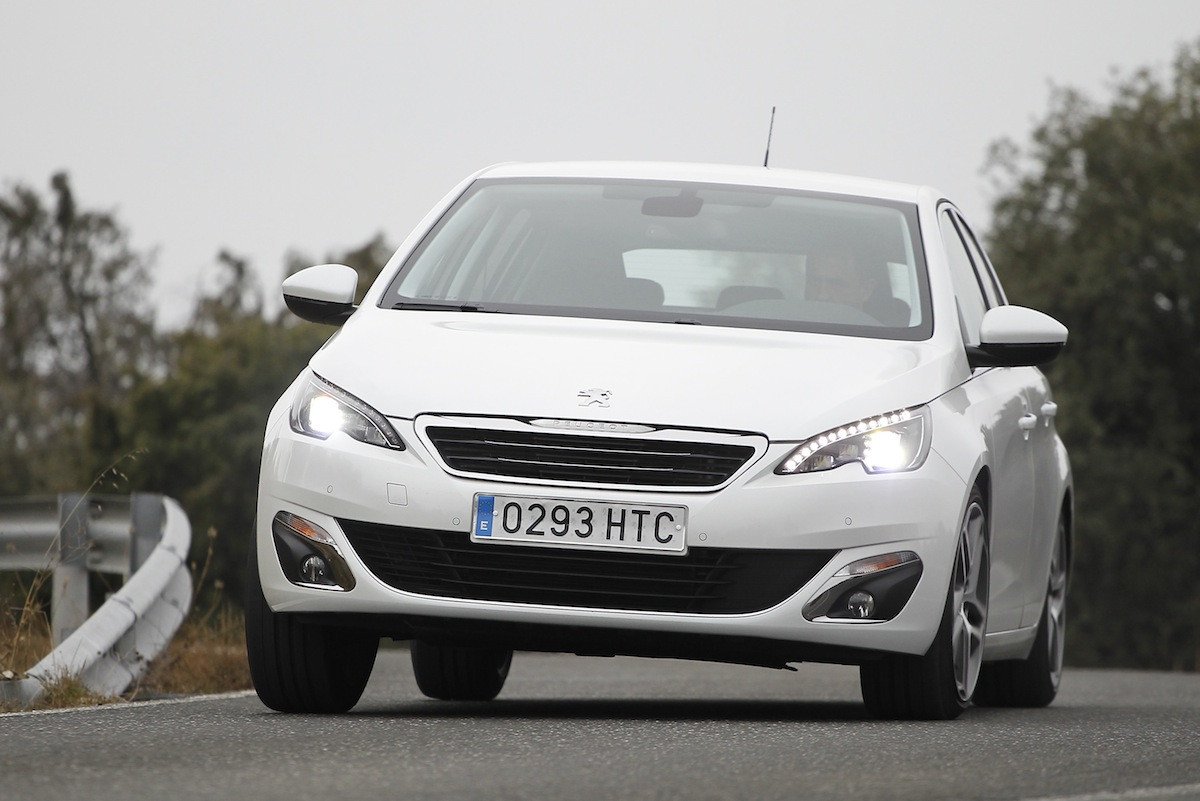 Prueba: Nuevo Peugeot 308 e-HDI 115, con más diseño y eficiencia