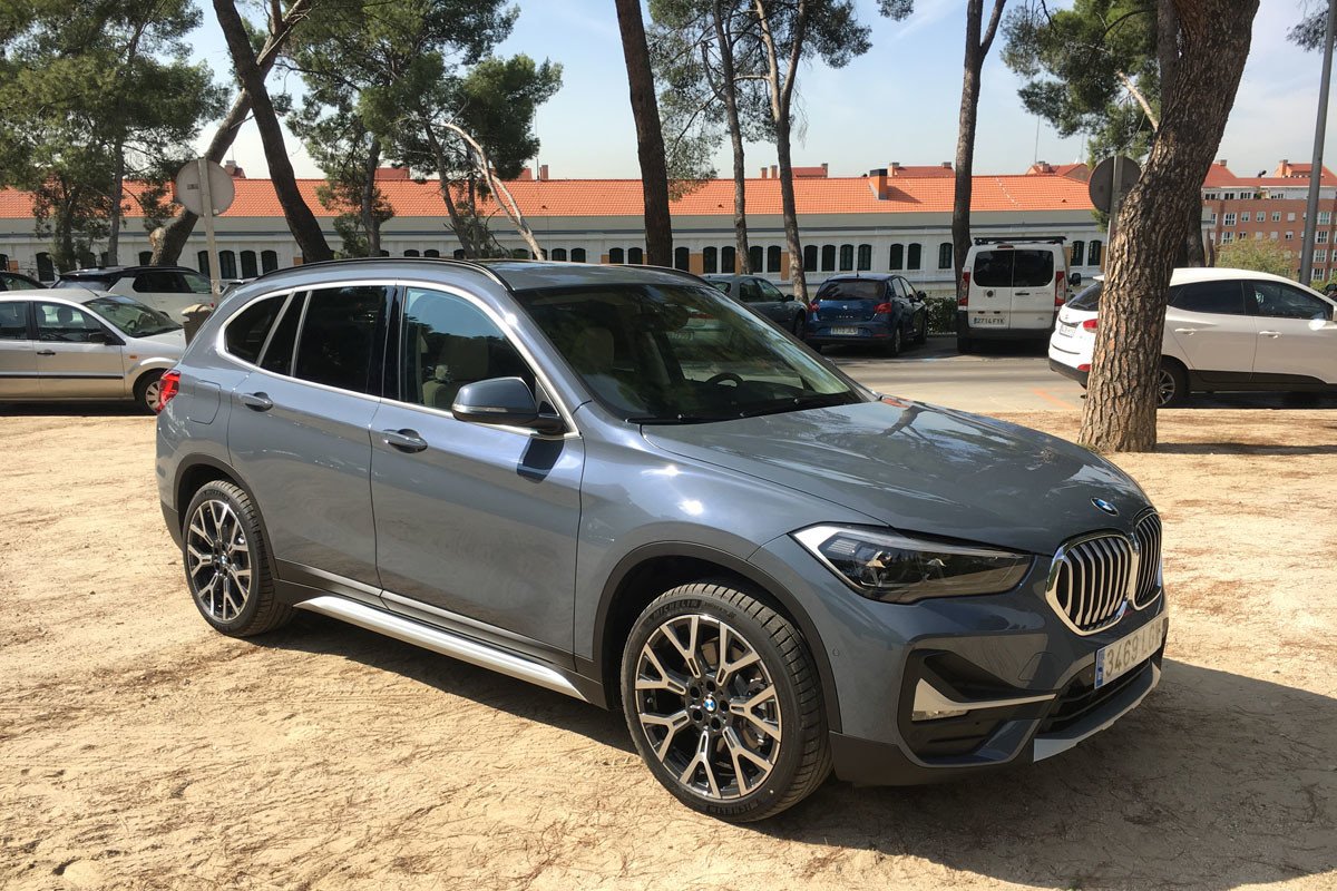 Comparativa Mini Countryman SE y BMW X1 xDrive25e: duelo de híbridos enchufables