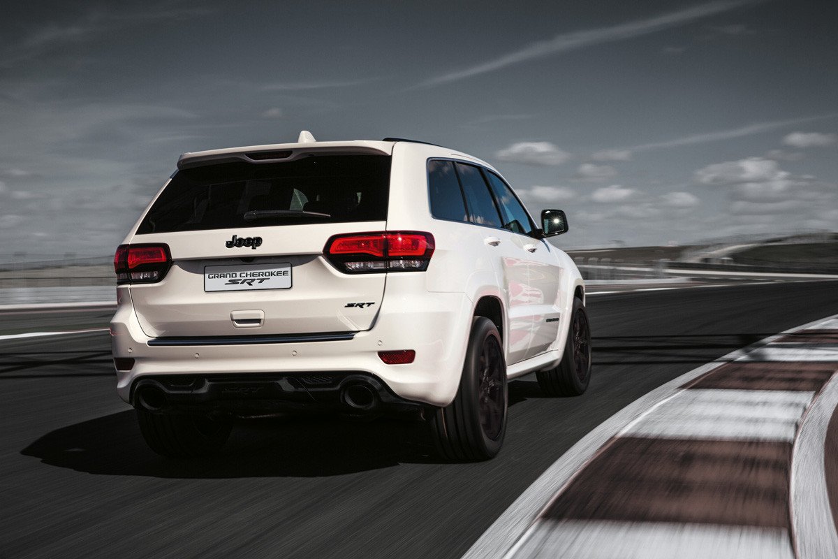 Jeep Grand Cherokee SRT Night