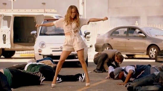 Jennifer López se sube al Fiat 500 Pop Star