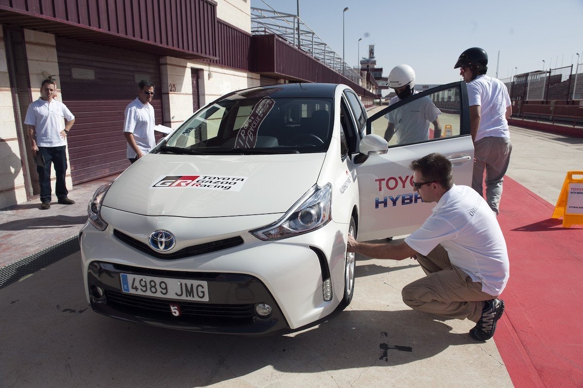 24 Horas con la gama híbrida de Toyota