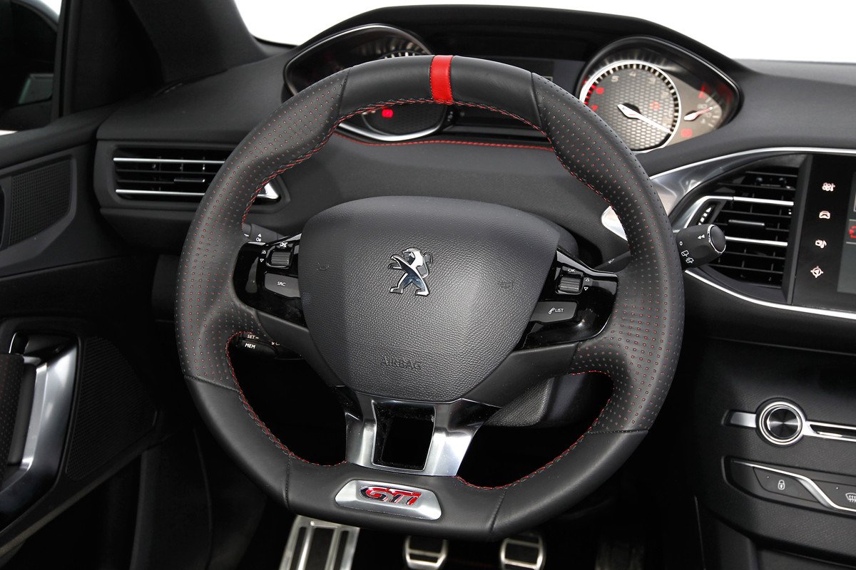 Prueba: Peugeot 308 GTI by Peugeot Sport