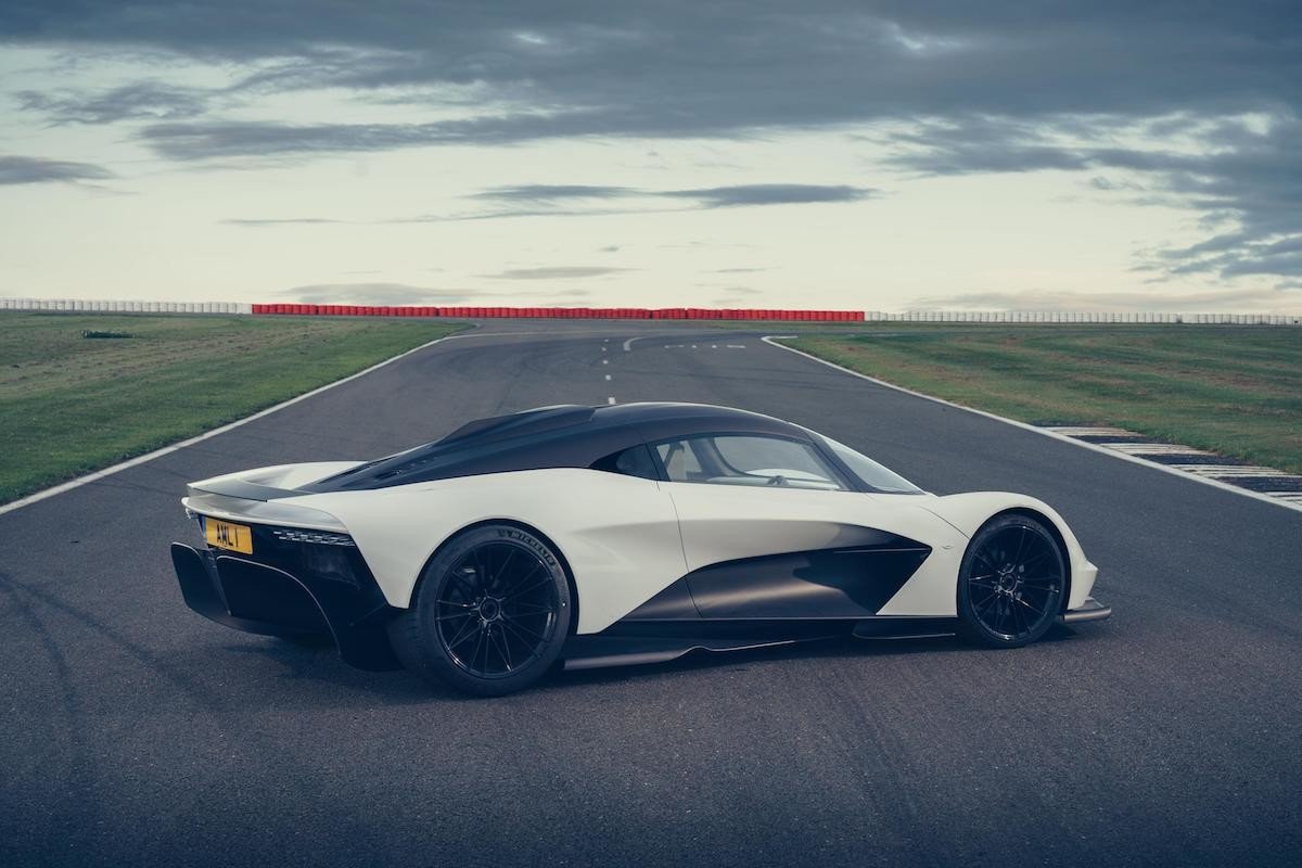 Vídeo nuevo superdeportivo Aston Martin Valhalla