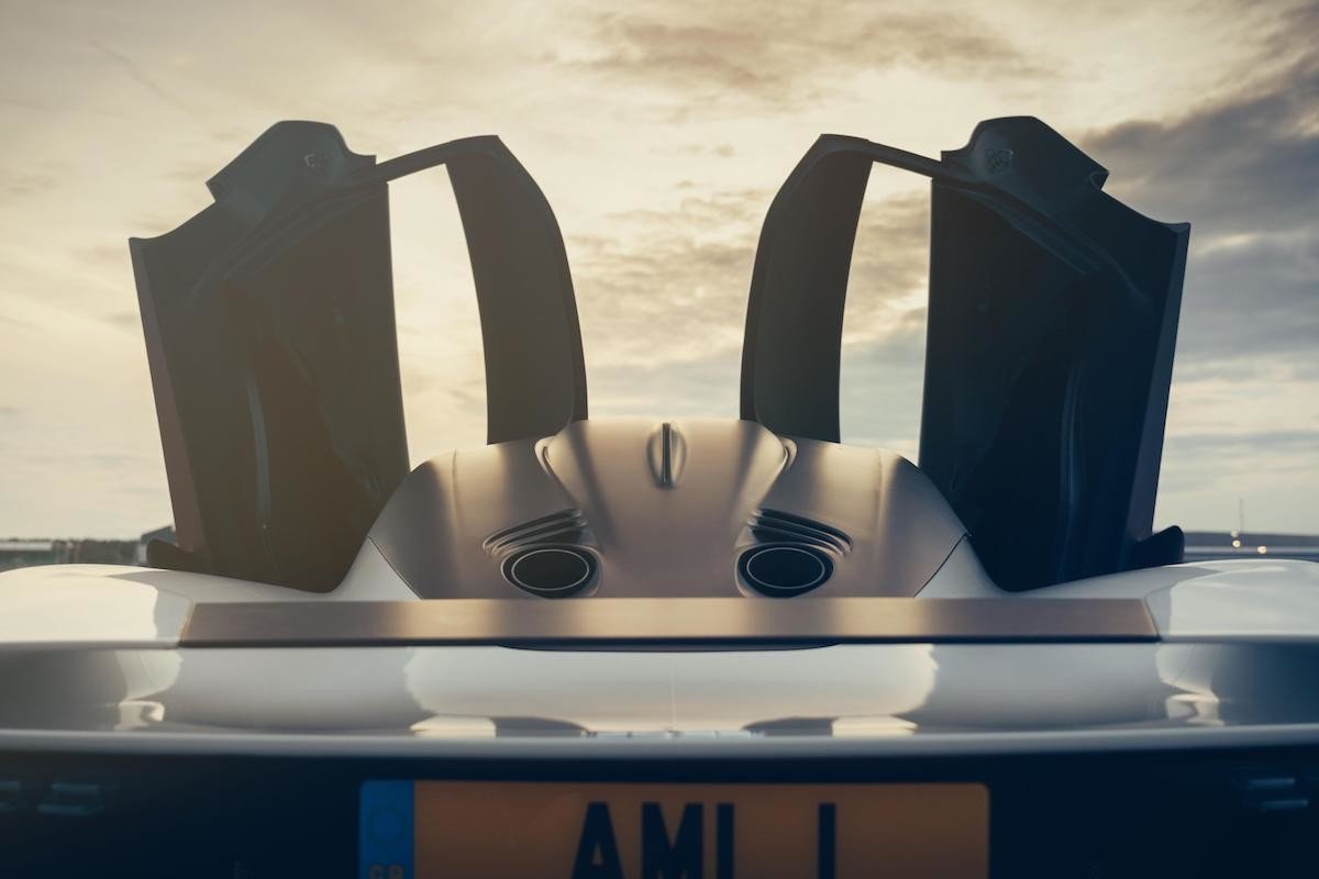 Vídeo nuevo superdeportivo Aston Martin Valhalla