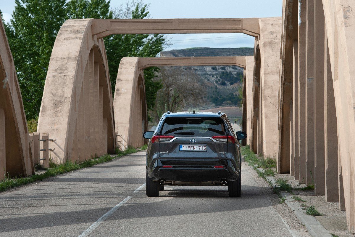 Prueba del Toyota RAV4 Plug-in Hybrid: precios, equipamiento, opinión,...