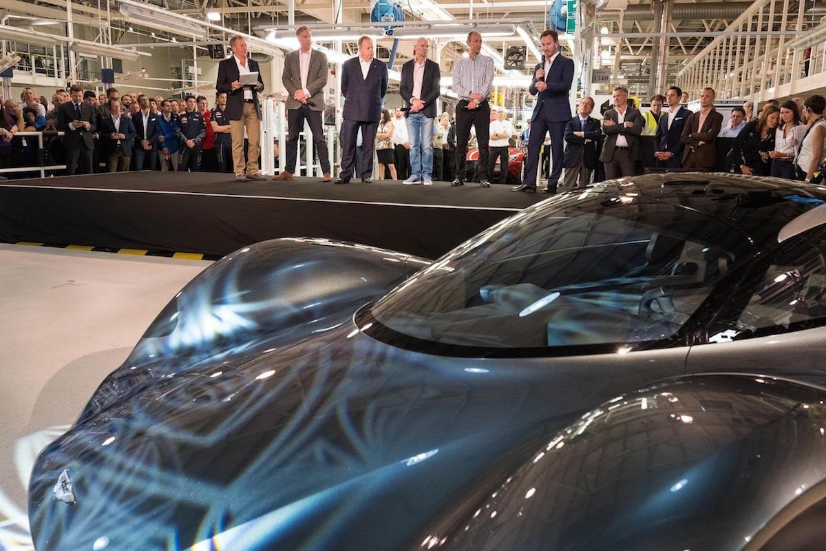 Aston Martin y Red Bull lanzan el superdeportivo AM-RB 001
