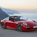 Porsche en el Salón de Detroit 2015,  911 Targa 4 GTS y Cayenne Turbo S