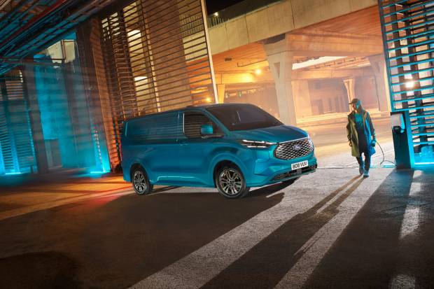 Primeras imágenes del Ford E-Transit Custom que llegará en 2023