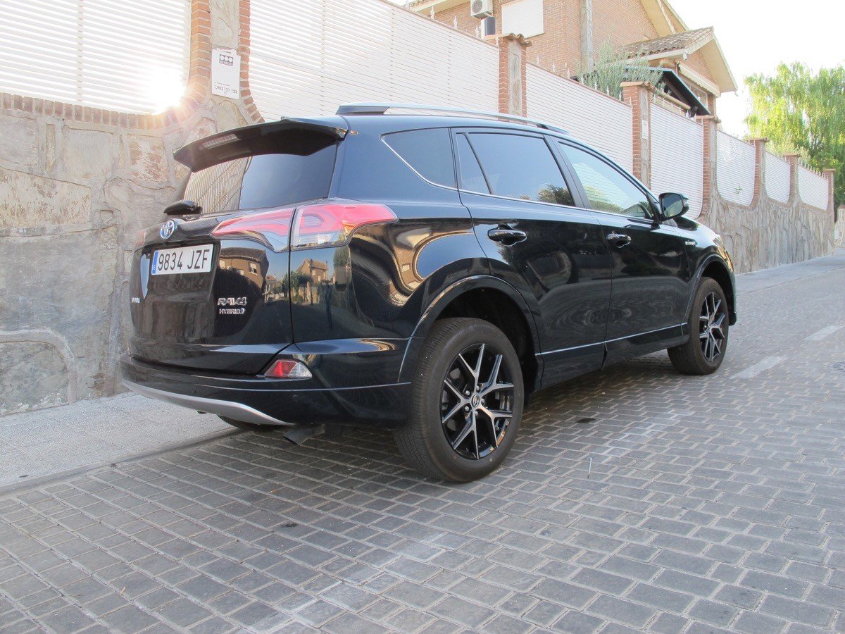 Prueba Toyota Rav4 Hybrid: claves para acertar en la compra