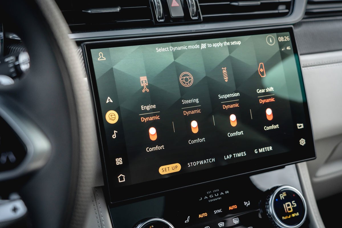 Prueba Jaguar F-PACE P400e PHEV y SVR: fotos, consumo, autonomía y precios