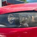 ¿Puedo pasar la ITV si las luces de mi coche funcionan pero están rotas? Y más defectos