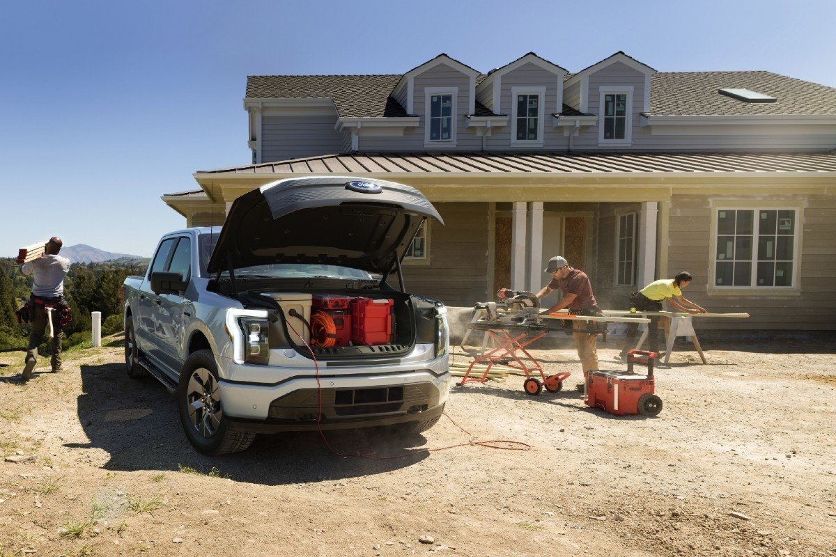 La Ford F-150 Lightning coge delantera en la guerra pick-up: ya tiene 120.000 reservas